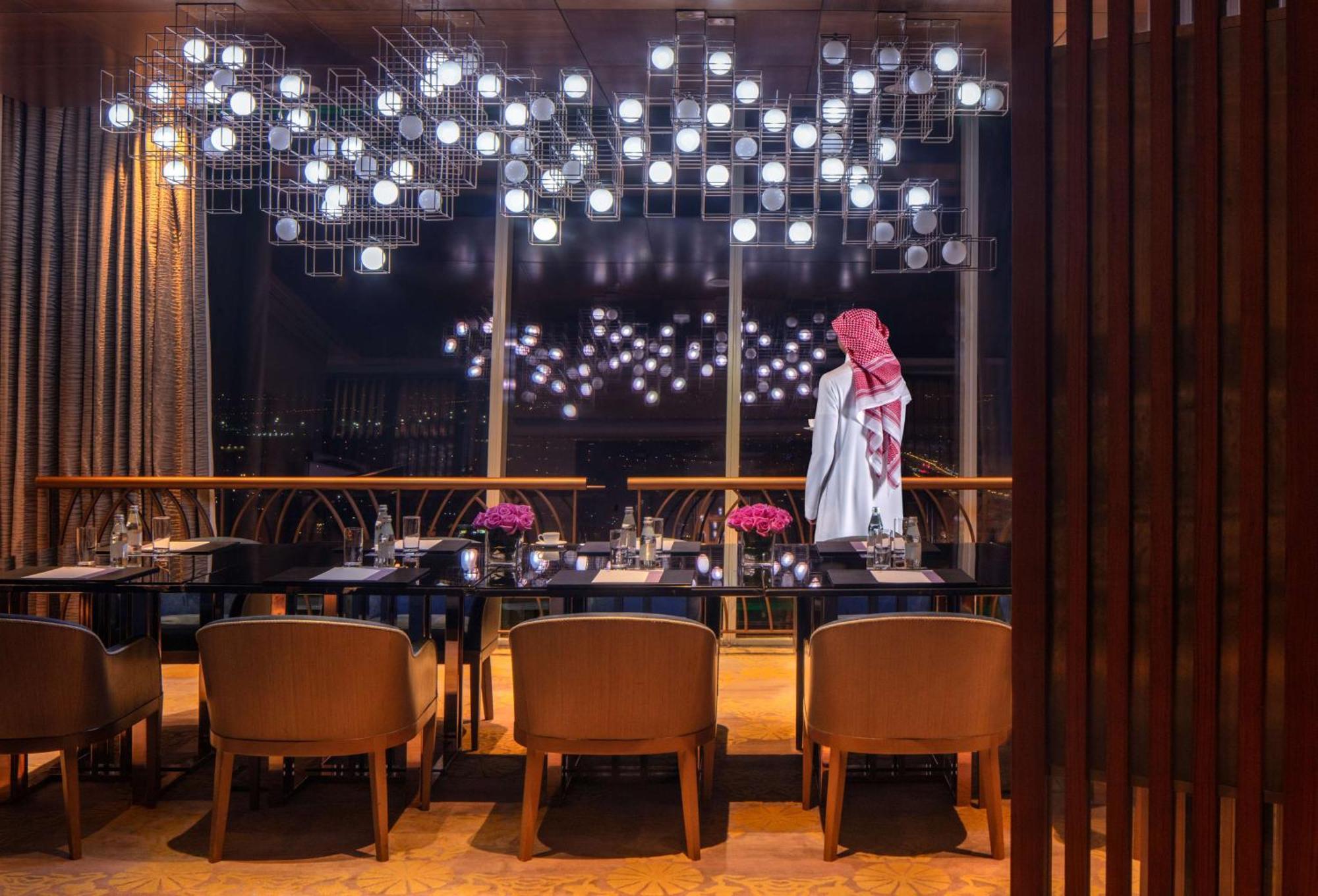 Hyatt Regency Riyadh Olaya Kültér fotó The restaurant