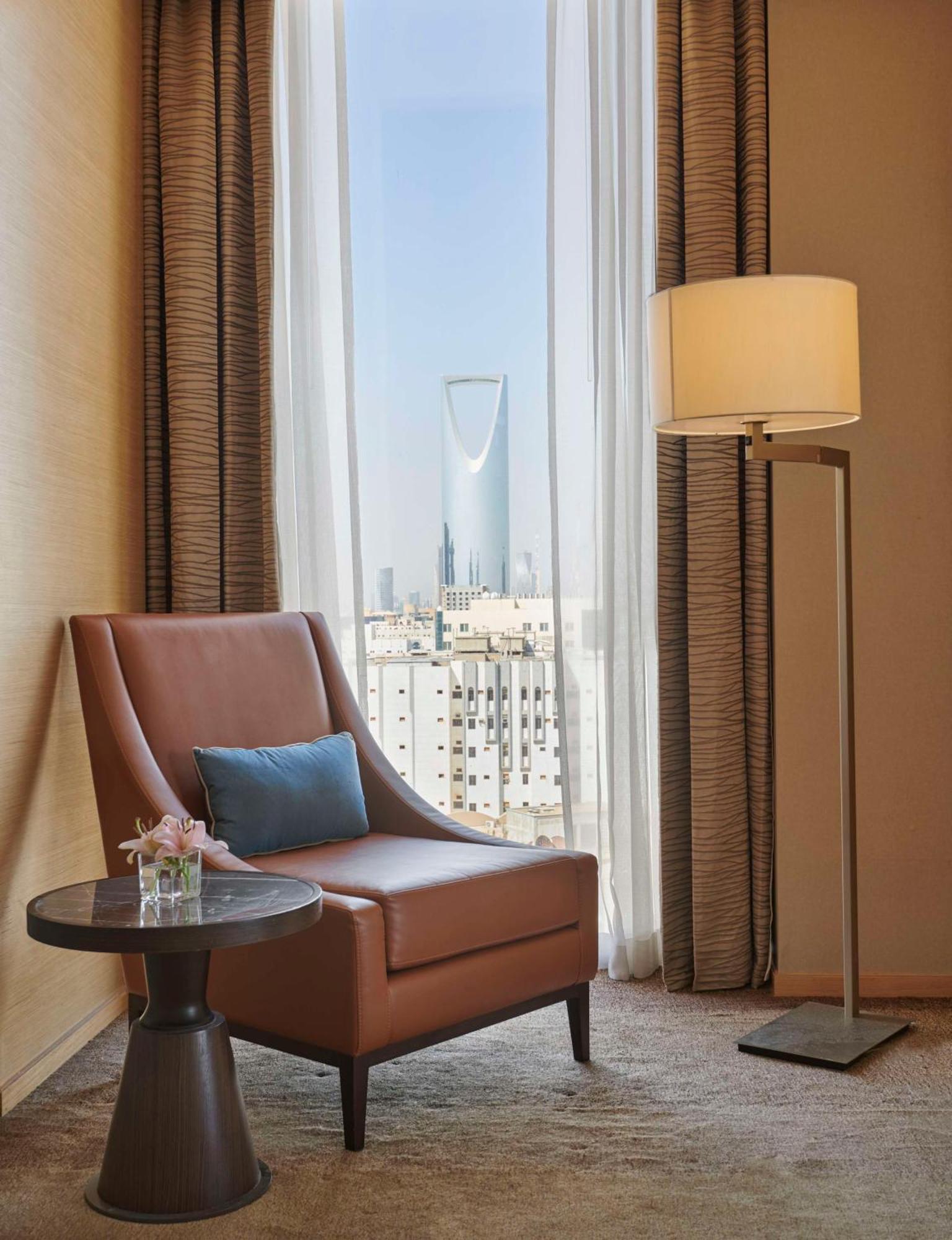 Hyatt Regency Riyadh Olaya Kültér fotó A room at the hotel